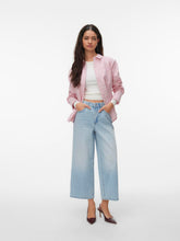 Ladda upp bild till gallerivisning, model_shot-front