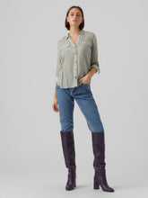 Ladda upp bild till gallerivisning, VMBUMPY Shirts - Laurel Wreath
