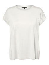 Ladda upp bild till gallerivisning, VMAVA T-Shirt - Snow White