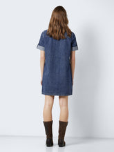 Ladda upp bild till gallerivisning, NMNEW Dress - Medium Blue Denim
