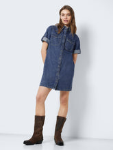 Ladda upp bild till gallerivisning, NMNEW Dress - Medium Blue Denim
